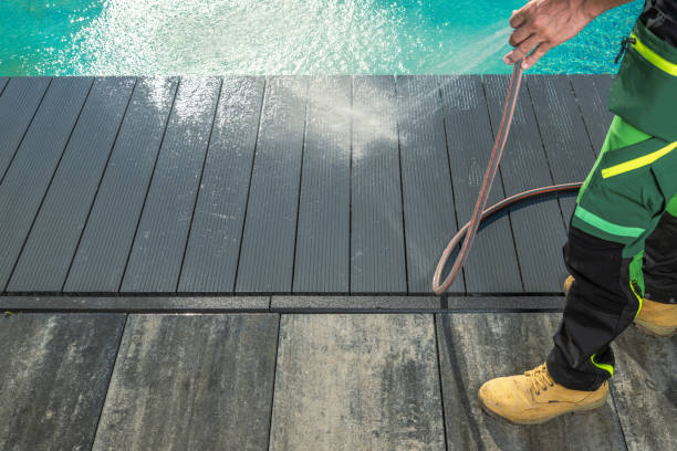 Garage Pressure Washing in Tequesta, FL